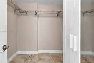 6305 Indian Creek Dr, Miami Beach, FL 33141 - Photo 16