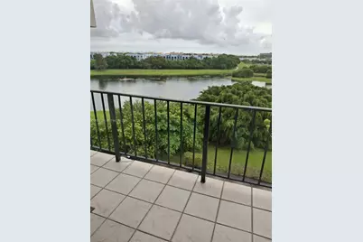 9682 Fontainebleau Blvd #603, Miami, FL 33172 - Photo 12