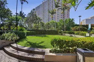 520 Brickell Key Dr, Miami, FL 33131 - Photo 36