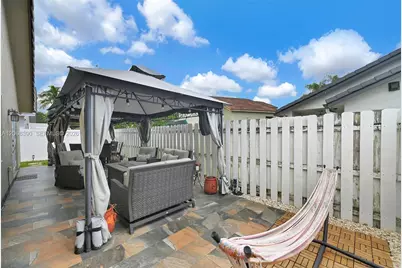 17640 SW 4th Ct, Pembroke Pines, FL 33029 - Photo 42