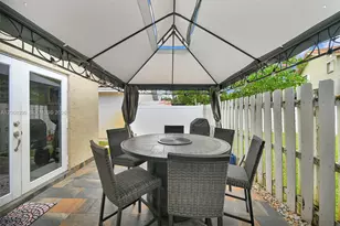 17640 SW 4th Ct, Pembroke Pines, FL 33029 - Photo 44