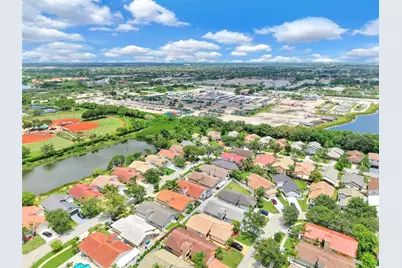 17640 SW 4th Ct, Pembroke Pines, FL 33029 - Photo 56