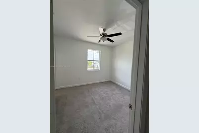 2739 SE 17th St, Homestead, FL 33035 - Photo 16