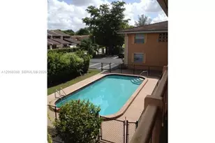 8704 NW 35th St, Coral Springs, FL 33065 - Photo 1