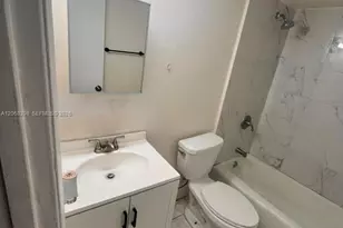 8704 NW 35th St, Coral Springs, FL 33065 - Photo 6