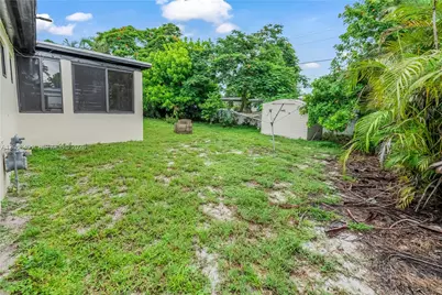 1365 NW 192nd Ter, Miami Gardens, FL 33169 - Photo 24
