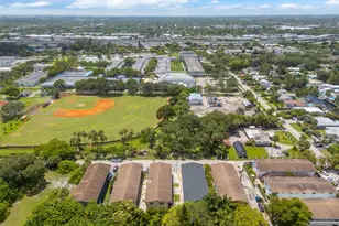 624 SW 16th Ave, Fort Lauderdale, FL 33312 - Photo 26