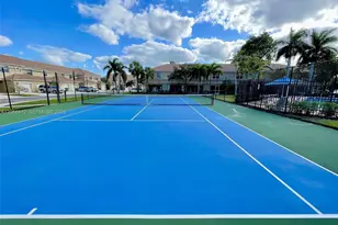 12171 SW 4th St, Pembroke Pines, FL 33025 - Photo 32