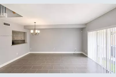11840 SW 99th St #11840, Miami, FL 33186 - Photo 4