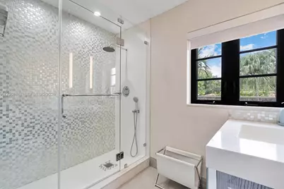 1001 NE 96th St, Miami Shores, FL 33138 - Photo 78