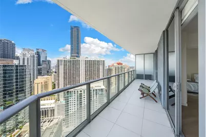 1300 Brickell Bay Dr #3501, Miami, FL 33131 - Photo 8
