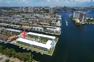 3922 NE 166th St, North Miami Beach, FL 33160 - Photo 2