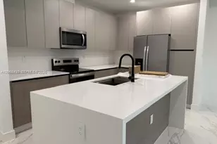 1521 NW 94th Way, Coral Springs, FL 33071 - Photo 2