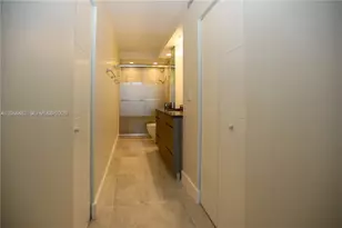300 Bayview Dr, Sunny Isles Beach, FL 33160 - Photo 18