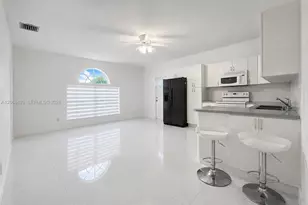 14180 SW 8th Terrace, Miami, FL 33184 - Photo 2