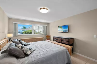 2600 Diana Dr #208, Hallandale Beach, FL 33009 - Photo 18