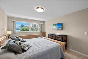 2600 Diana Dr, Hallandale Beach, FL 33009 - Photo 18