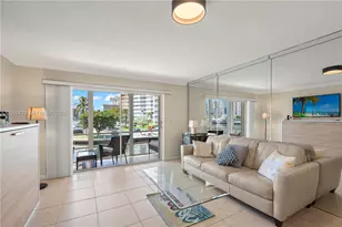 2600 Diana Dr, Hallandale Beach, FL 33009 - Photo 10