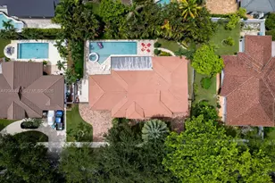 15600 NW 82nd Ct, Miami Lakes, FL 33016 - Photo 38