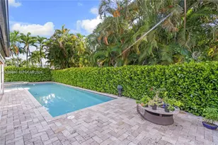 15600 NW 82nd Ct, Miami Lakes, FL 33016 - Photo 40