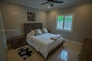 15600 NW 82nd Ct, Miami Lakes, FL 33016 - Photo 18