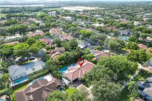15600 NW 82nd Ct, Miami Lakes, FL 33016 - Photo 4