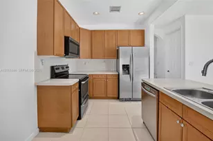 218 Lake Monterey Cir, Boynton Beach, FL 33426 - Photo 22