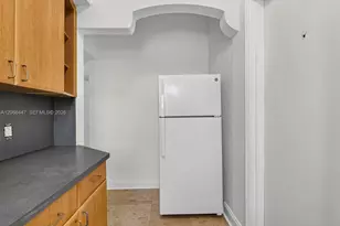 1341 Meridian Ave, Miami Beach, FL 33139 - Photo 6