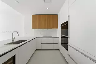 1400 Biscayne Blvd, Miami, FL 33132 - Photo 12