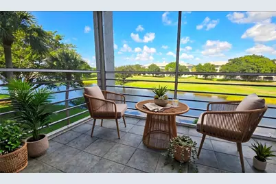 9230 Lagoon Pl #310, Davie, FL 33324 - Photo 1