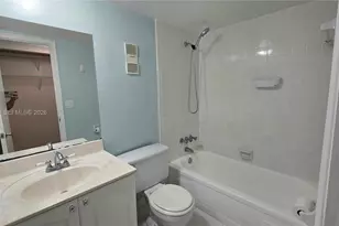 9230 Lagoon Pl, Davie, FL 33324 - Photo 14