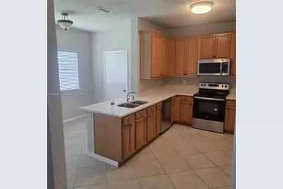 4730 Lago Vista Dr, Coconut Creek, FL 33073 - Photo 2