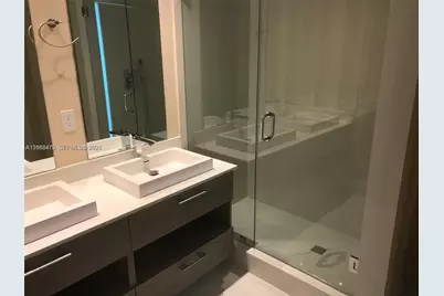 1300 S Miami Ave #3003, Miami, FL 33130 - Photo 16