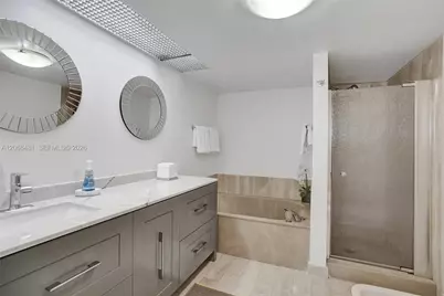 1717 N Bayshore Dr #A-2440, Miami, FL 33132 - Photo 12