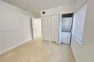 1034 Lenox Ave., Miami Beach, FL 33139 - Photo 12
