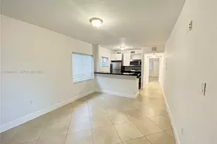 1034 Lenox Ave., Miami Beach, FL 33139 - Photo 6