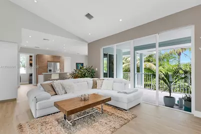 122 S Bahama Dr, Duck Key, FL 33050 - Photo 14