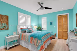 122 S Bahama Dr, Duck Key, FL 33050 - Photo 30
