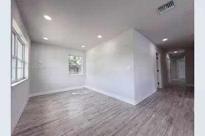 1320 NW 15th St, Homestead, FL 33030 - Photo 10