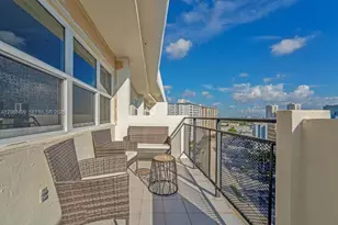 401 Golden Isles Dr, Hallandale Beach, FL 33009 - Photo 16