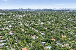 125 NE 107th St, Miami Shores, FL 33161 - Photo 24