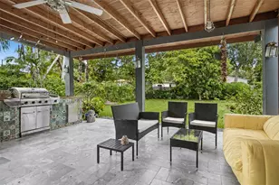 125 NE 107th St, Miami Shores, FL 33161 - Photo 20