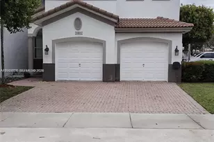 8465 NW 108th Path, Doral, FL 33178 - Photo 1