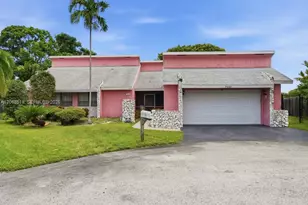 7300 Corkwood Terrace, Tamarac, FL 33321 - Photo 1