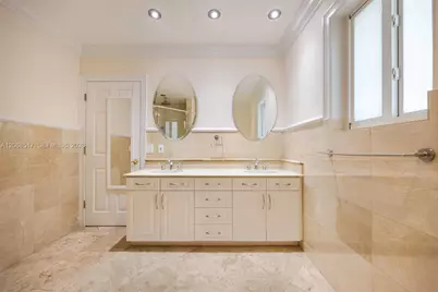 1121 Hardee Rd #1121, Coral Gables, FL 33146 - Photo 12
