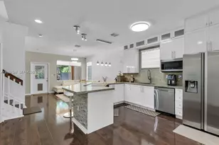 8956 SW 215th Ln, Cutler Bay, FL 33189 - Photo 40