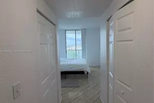 5077 NW 7th St, Miami, FL 33126 - Photo 24