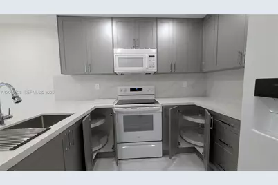 10341 SW 147th Ct Cir #14, Miami, FL 33196 - Photo 4