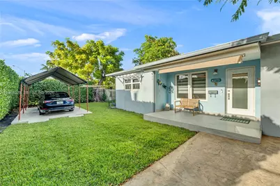 4275 SW 87th Ave, Miami, FL 33165 - Photo 4