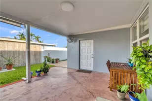 4275 SW 87th Ave, Miami, FL 33165 - Photo 6